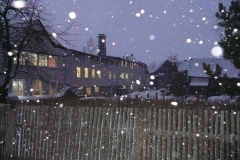 Fabrik im Winter